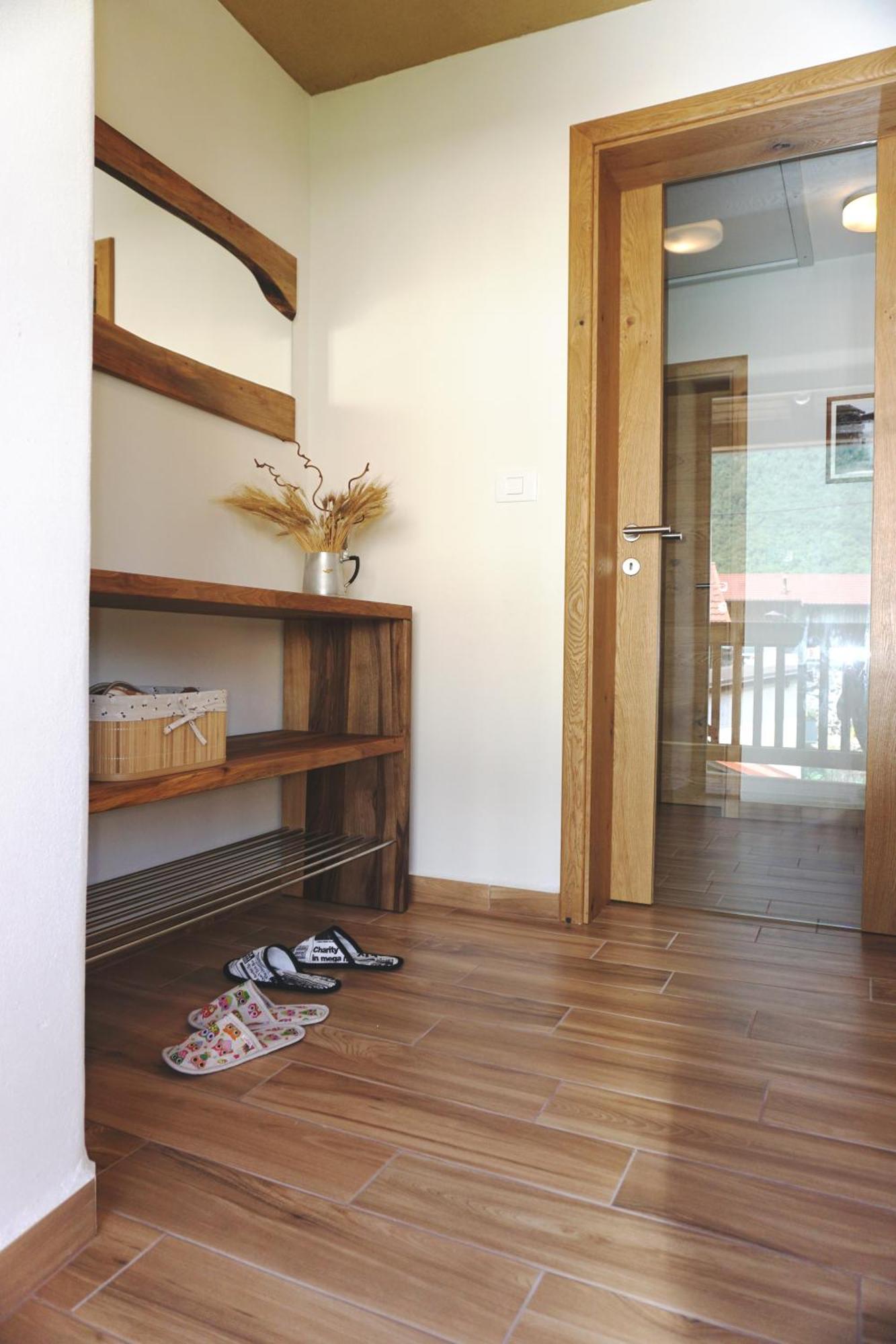 Ecohouse Furlan - Apartment Pinja コバリード エクステリア 写真
